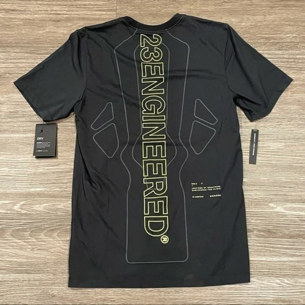 Jordan Shirt sz SM